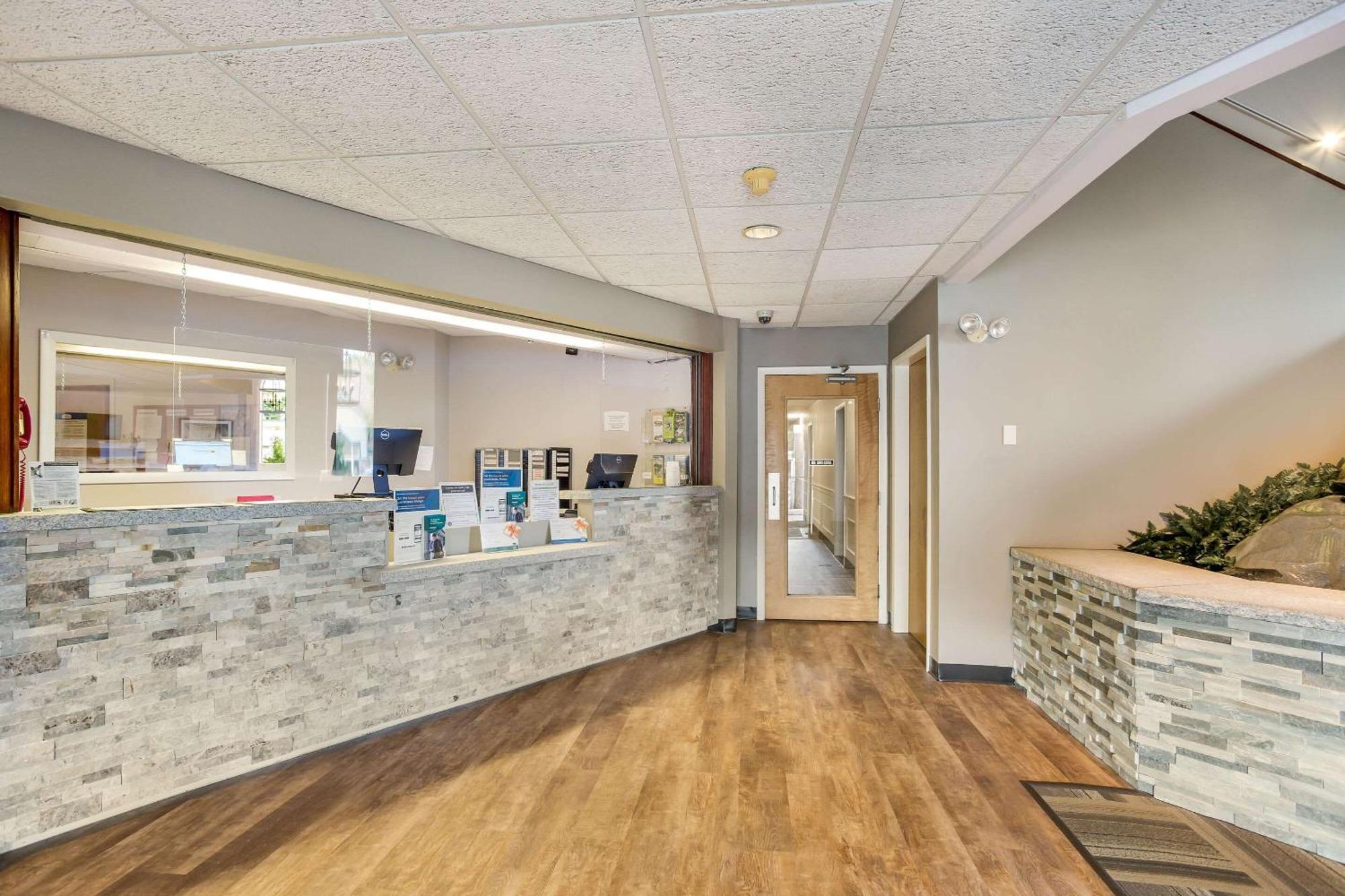 Quality Inn & Suites Gorham Exterior foto
